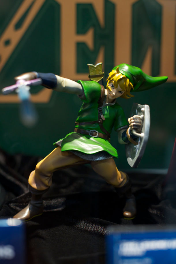 Skyward Sword Link Statue